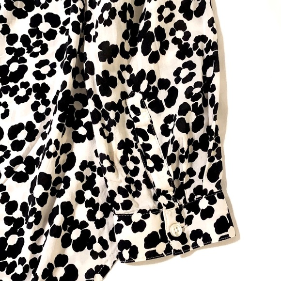 Ann Taylor LOFT Floral Henley Tunic - Picture 5 of 8